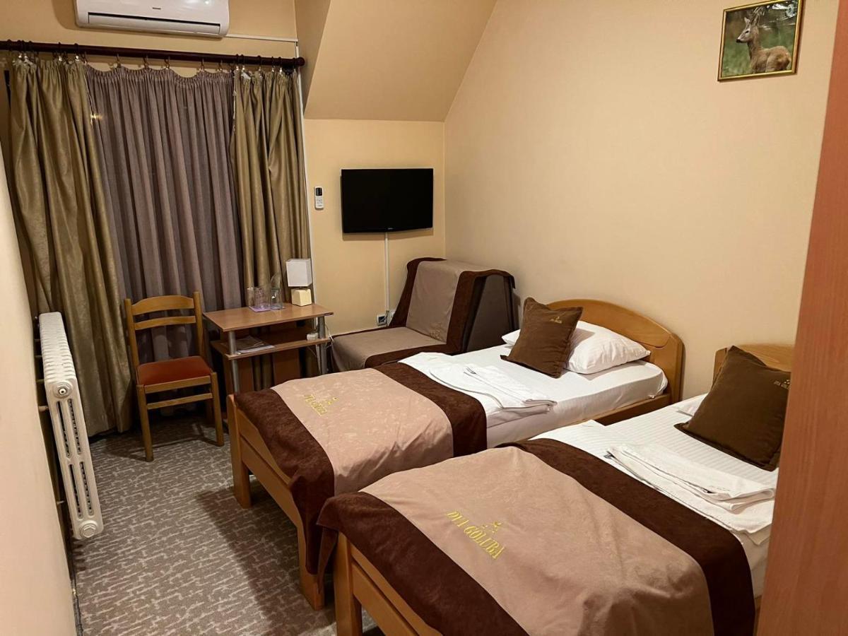 Hotel Dva Goluba ปาเล ภายนอก รูปภาพ